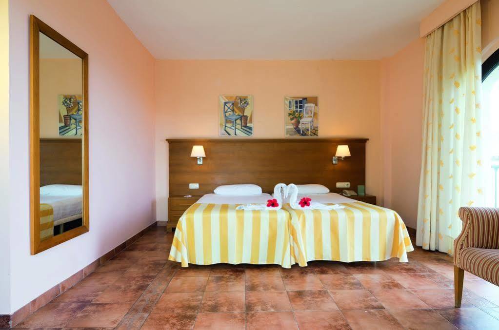 Aldiana Club Costa Del Sol Hotel Alcaidesa Bagian luar foto